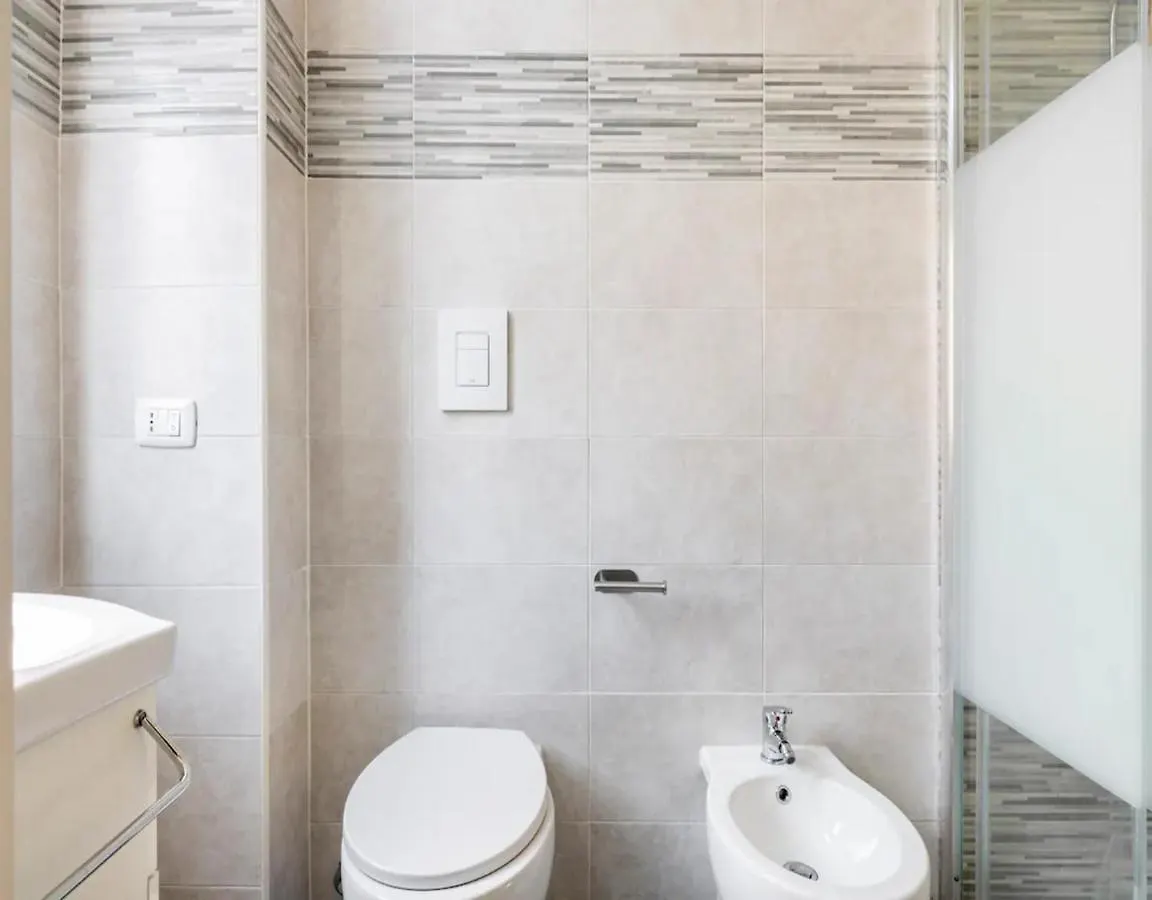 Milan Emerald Home 