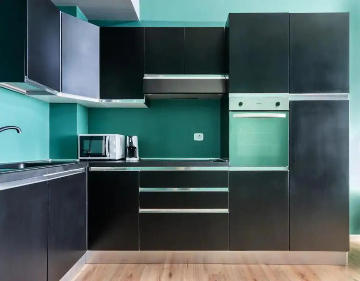 Milan Emerald Home 